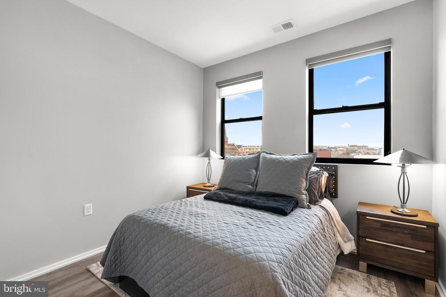 1550 11TH ST NW #410, WASHINGTON, District Of Columbia 20001, 1 Bedroom Bedrooms, ,1 BathroomBathrooms,Residential,For sale,1550 11TH ST NW #410,DCDC2189034 MLS # DCDC2189034