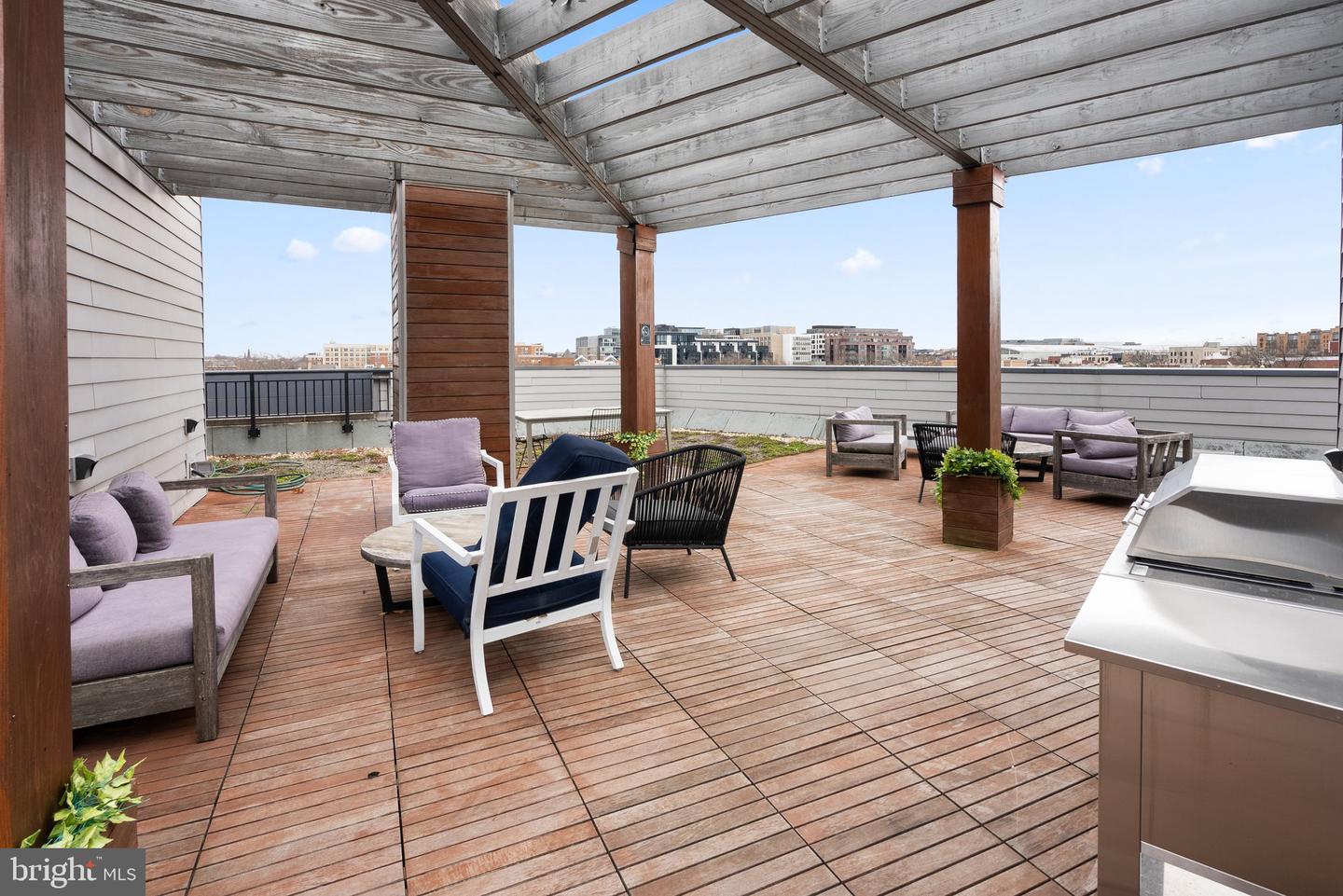 1550 11TH ST NW #410, WASHINGTON, District Of Columbia 20001, 1 Bedroom Bedrooms, ,1 BathroomBathrooms,Residential,For sale,1550 11TH ST NW #410,DCDC2189034 MLS # DCDC2189034