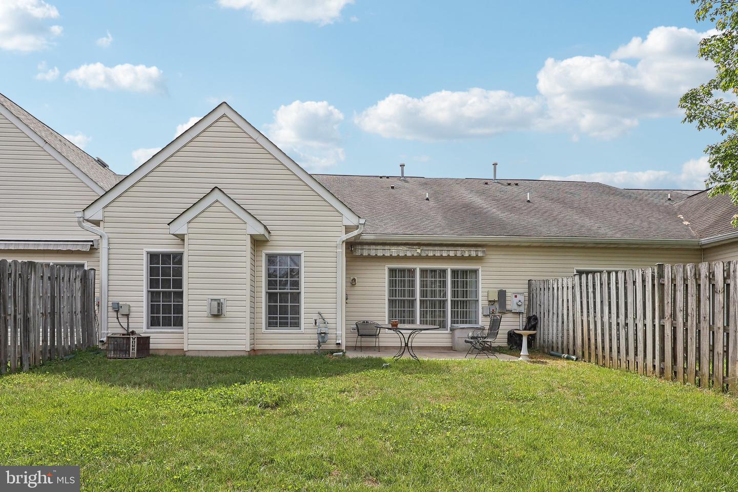 11004 JAGUAR CT, FREDERICKSBURG, Virginia 22407, 2 Bedrooms Bedrooms, ,2 BathroomsBathrooms,Residential,For sale,11004 JAGUAR CT,VASP2031330 MLS # VASP2031330
