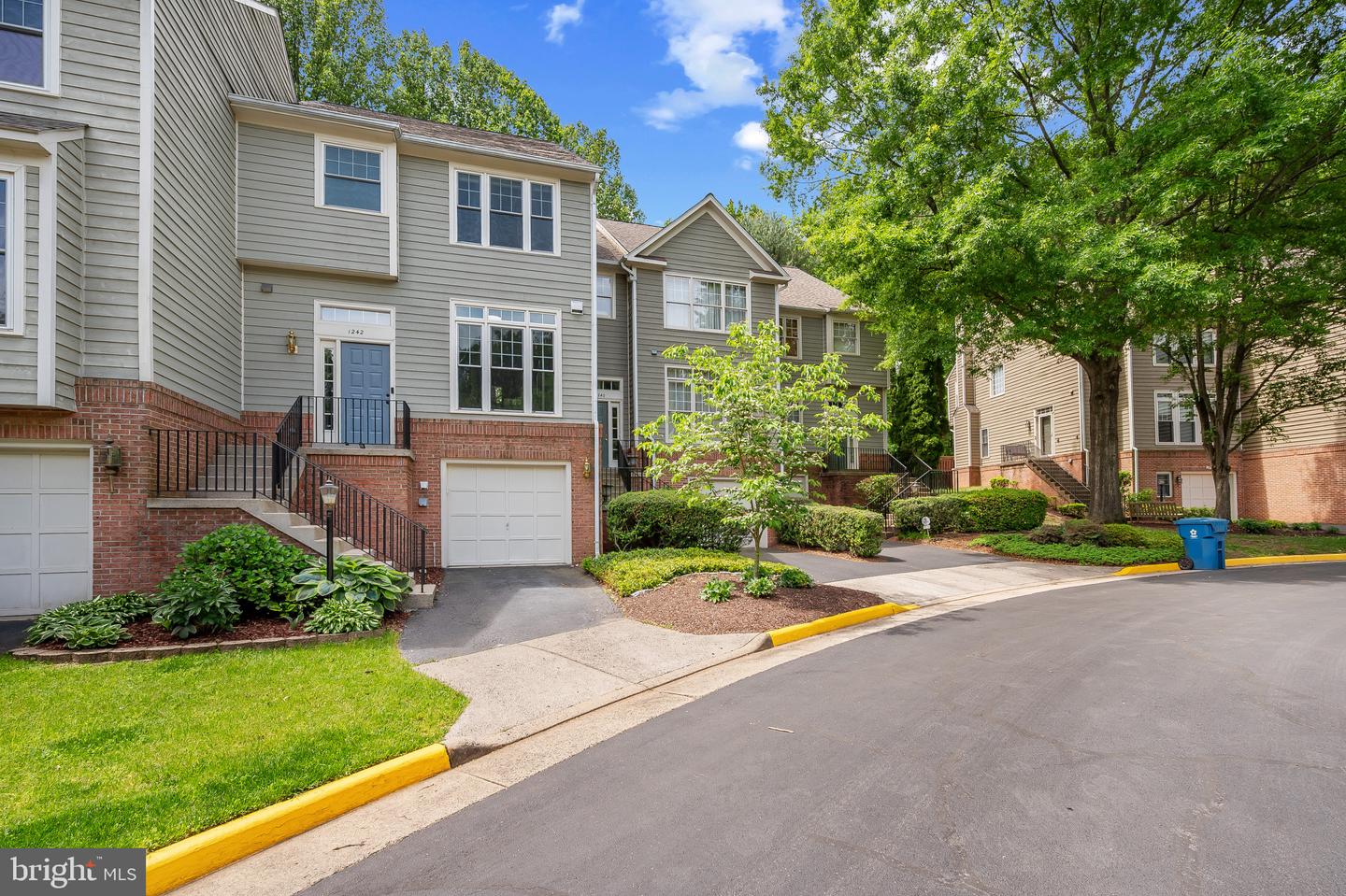 1242 WEATHERSTONE CT, RESTON, Virginia 20194, 3 Bedrooms Bedrooms, ,2 BathroomsBathrooms,Residential,For sale,1242 WEATHERSTONE CT,VAFX2227644 MLS # VAFX2227644