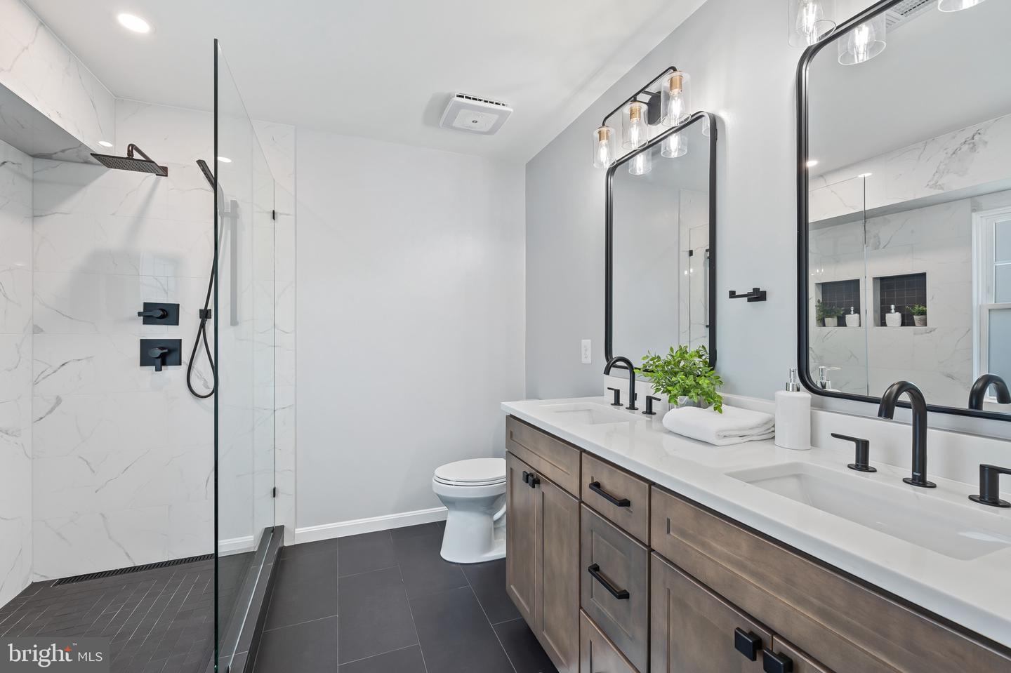 1242 WEATHERSTONE CT, RESTON, Virginia 20194, 3 Bedrooms Bedrooms, ,2 BathroomsBathrooms,Residential,For sale,1242 WEATHERSTONE CT,VAFX2227644 MLS # VAFX2227644