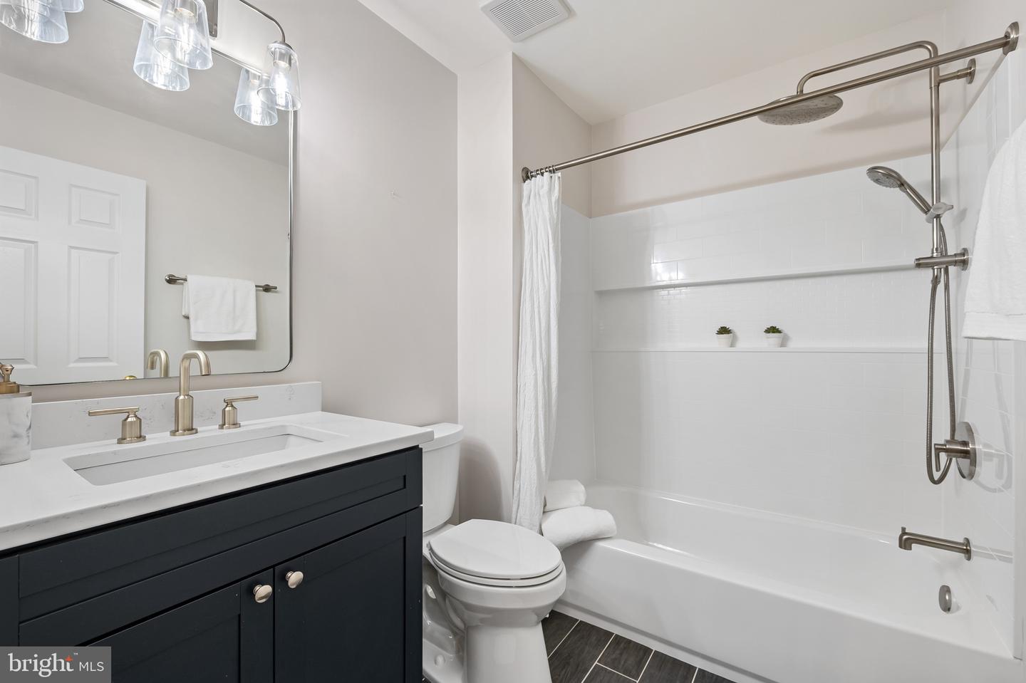 1242 WEATHERSTONE CT, RESTON, Virginia 20194, 3 Bedrooms Bedrooms, ,2 BathroomsBathrooms,Residential,For sale,1242 WEATHERSTONE CT,VAFX2227644 MLS # VAFX2227644