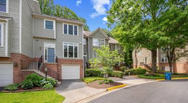 1242 WEATHERSTONE CT, RESTON, Virginia 20194, 3 Bedrooms Bedrooms, ,2 BathroomsBathrooms,Residential,For sale,1242 WEATHERSTONE CT,VAFX2227644 MLS # VAFX2227644