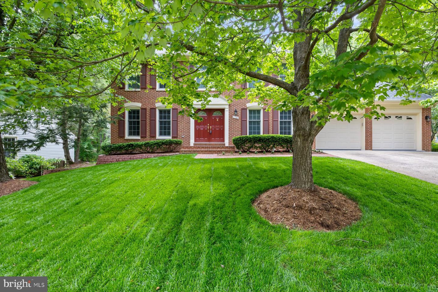 7733 HUNTSMAN BLVD, SPRINGFIELD, Virginia 22153, 5 Bedrooms Bedrooms, ,3 BathroomsBathrooms,Residential,For sale,7733 HUNTSMAN BLVD,VAFX2227924 MLS # VAFX2227924