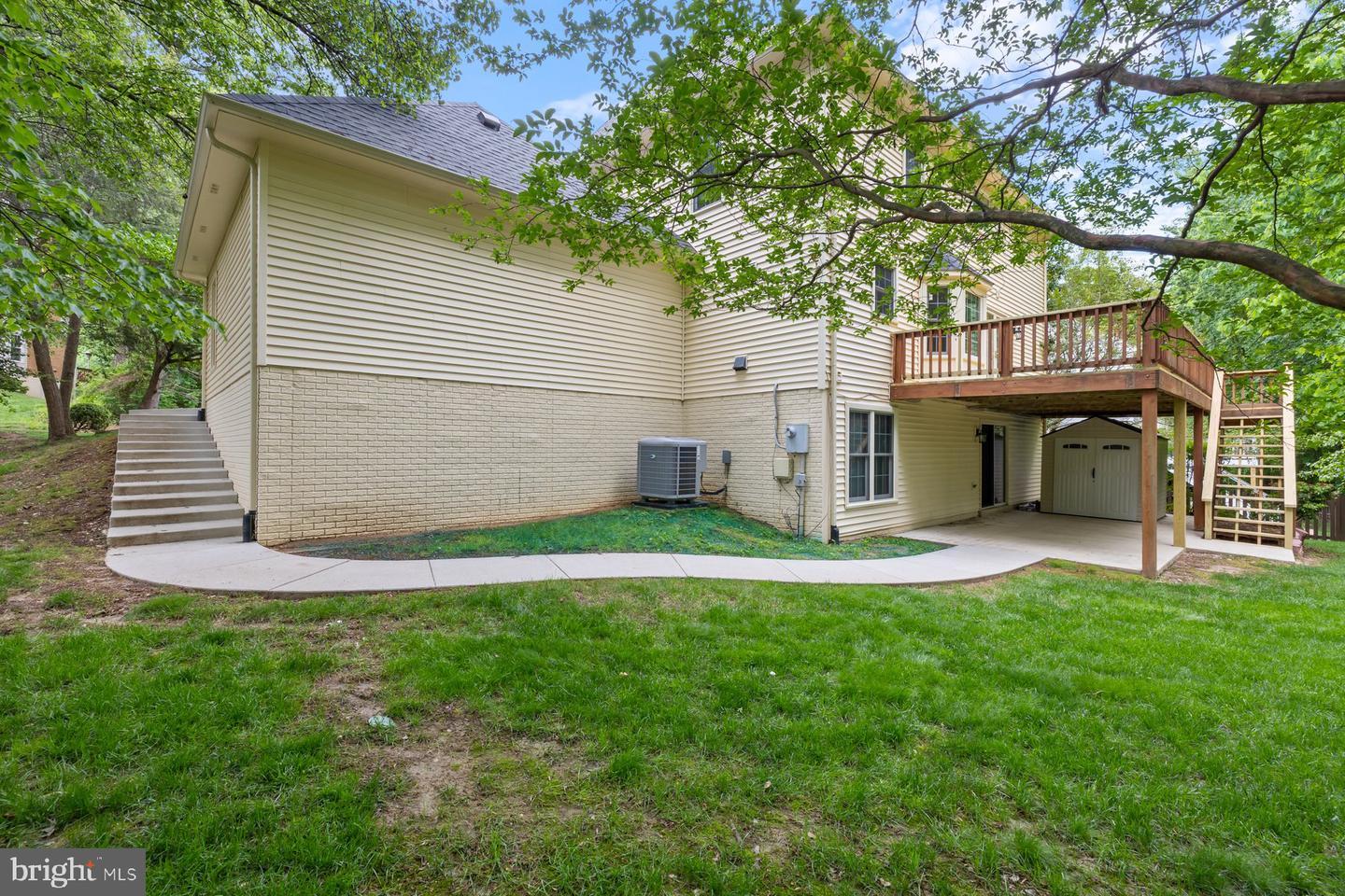 7733 HUNTSMAN BLVD, SPRINGFIELD, Virginia 22153, 5 Bedrooms Bedrooms, ,3 BathroomsBathrooms,Residential,For sale,7733 HUNTSMAN BLVD,VAFX2227924 MLS # VAFX2227924