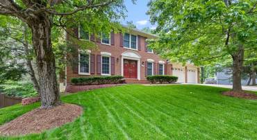 7733 HUNTSMAN BLVD, SPRINGFIELD, Virginia 22153, 5 Bedrooms Bedrooms, ,3 BathroomsBathrooms,Residential,For sale,7733 HUNTSMAN BLVD,VAFX2227924 MLS # VAFX2227924