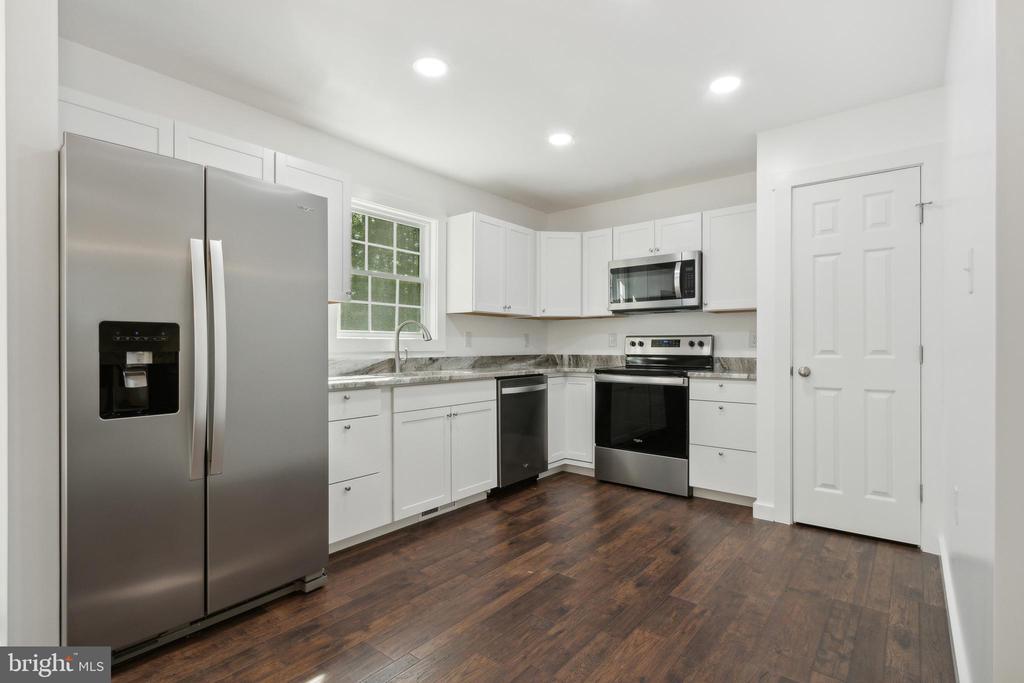 19523 SWAMP POODLE LANE, BRANDY STATION, Virginia 22714, 3 Bedrooms Bedrooms, ,2 BathroomsBathrooms,Residential,19523 SWAMP POODLE LANE,VACU2010560 MLS # VACU2010560