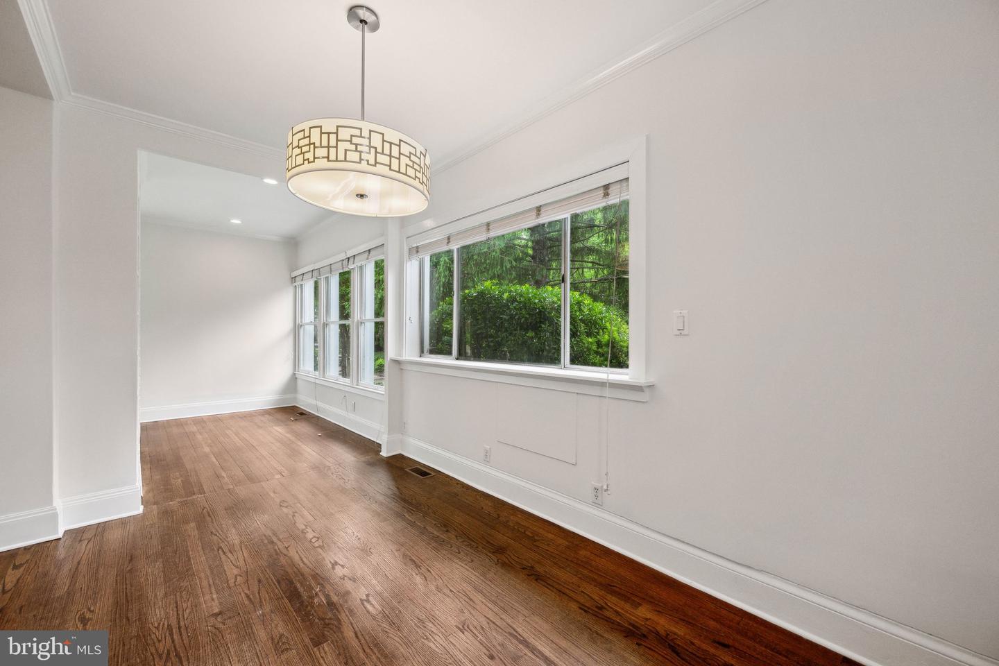 3323 UPLAND TER NW, WASHINGTON, District Of Columbia 20015, 5 Bedrooms Bedrooms, ,2 BathroomsBathrooms,Residential,For sale,3323 UPLAND TER NW,DCDC2190558 MLS # DCDC2190558