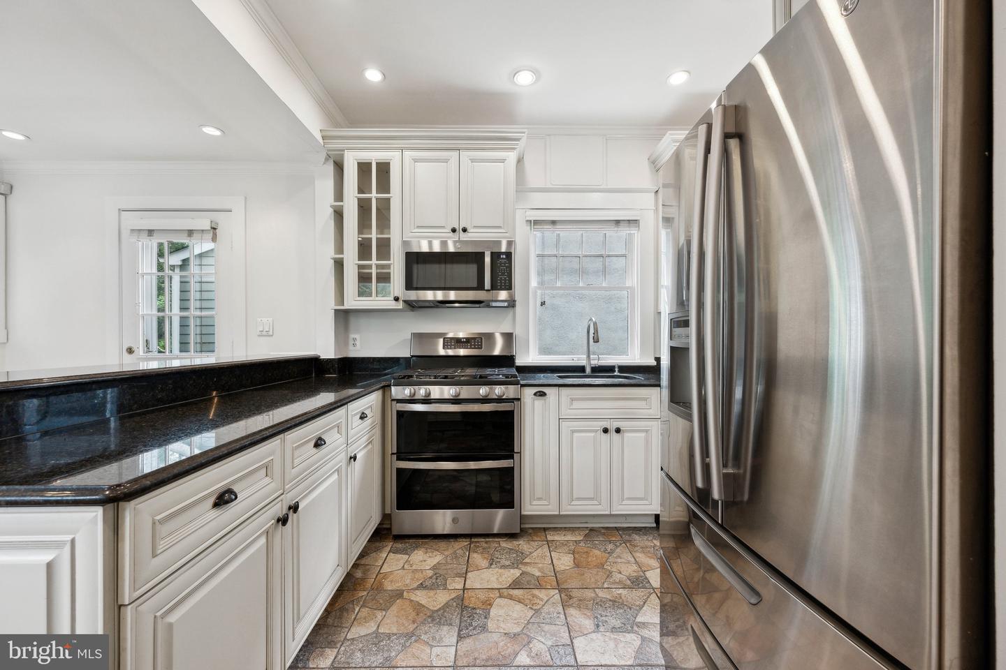 3323 UPLAND TER NW, WASHINGTON, District Of Columbia 20015, 5 Bedrooms Bedrooms, ,2 BathroomsBathrooms,Residential,For sale,3323 UPLAND TER NW,DCDC2190558 MLS # DCDC2190558
