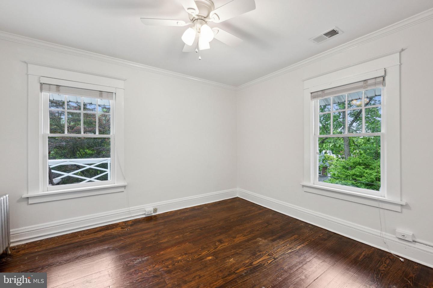 3323 UPLAND TER NW, WASHINGTON, District Of Columbia 20015, 5 Bedrooms Bedrooms, ,2 BathroomsBathrooms,Residential,For sale,3323 UPLAND TER NW,DCDC2190558 MLS # DCDC2190558