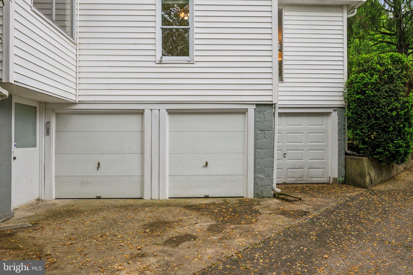 3323 UPLAND TER NW, WASHINGTON, District Of Columbia 20015, 5 Bedrooms Bedrooms, ,2 BathroomsBathrooms,Residential,For sale,3323 UPLAND TER NW,DCDC2190558 MLS # DCDC2190558