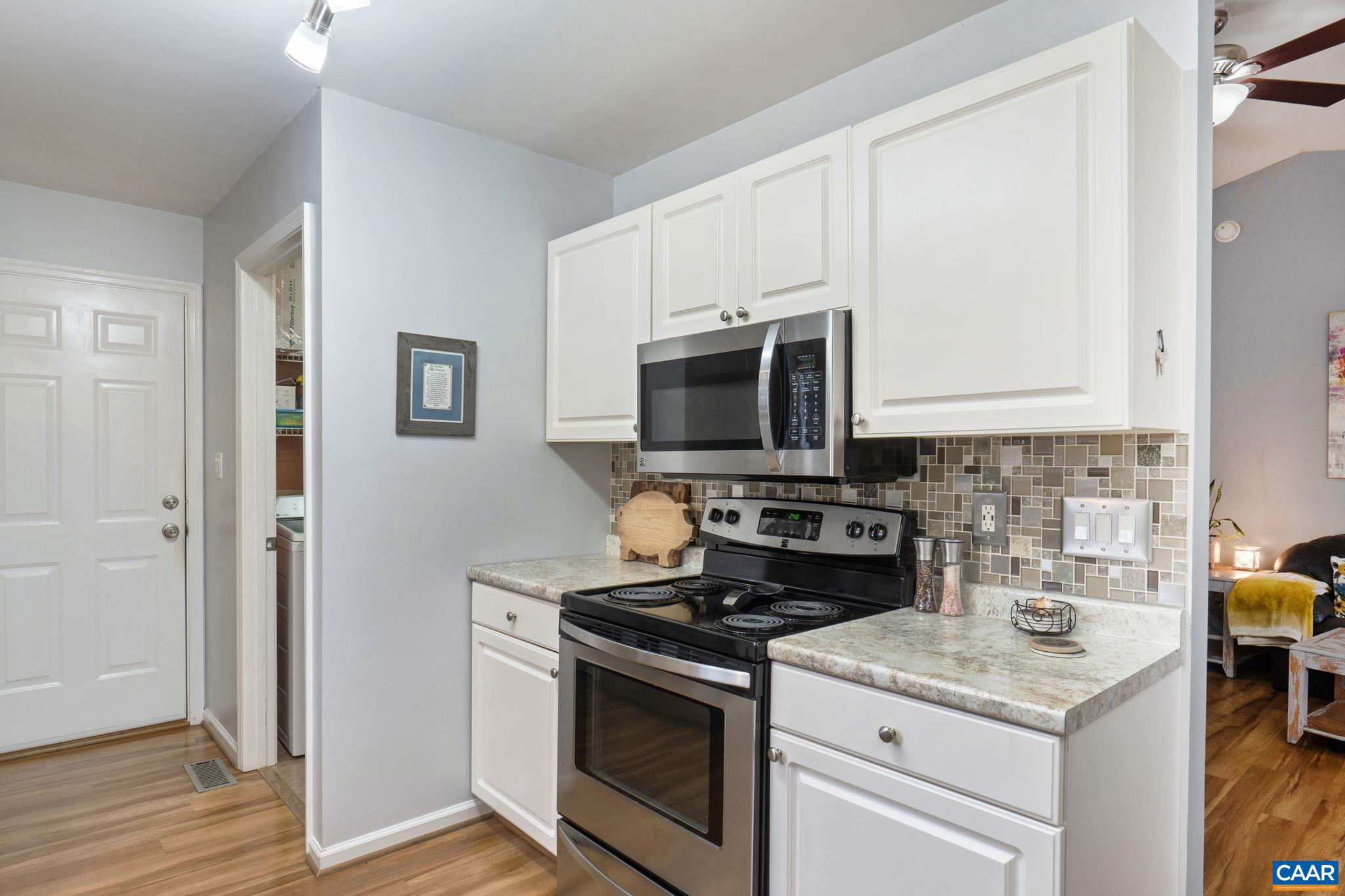 137 JEFFERSON DR, LAKE MONTICELLO, Virginia 22963, 3 Bedrooms Bedrooms, ,2 BathroomsBathrooms,Residential,137 JEFFERSON DR,660230 MLS # 660230