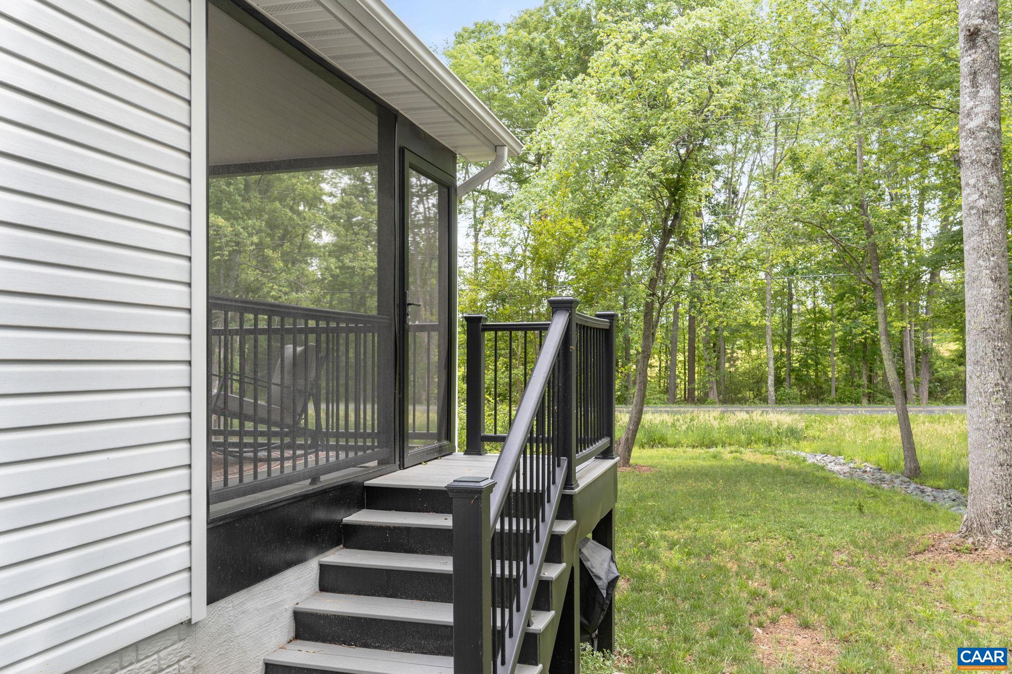 137 JEFFERSON DR, LAKE MONTICELLO, Virginia 22963, 3 Bedrooms Bedrooms, ,2 BathroomsBathrooms,Residential,137 JEFFERSON DR,660230 MLS # 660230