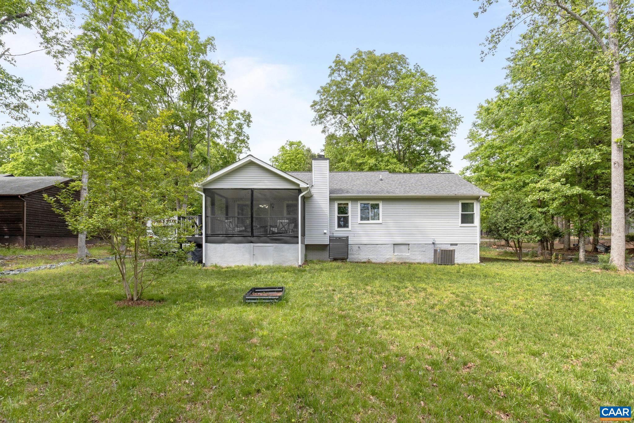 137 JEFFERSON DR, LAKE MONTICELLO, Virginia 22963, 3 Bedrooms Bedrooms, ,2 BathroomsBathrooms,Residential,137 JEFFERSON DR,660230 MLS # 660230