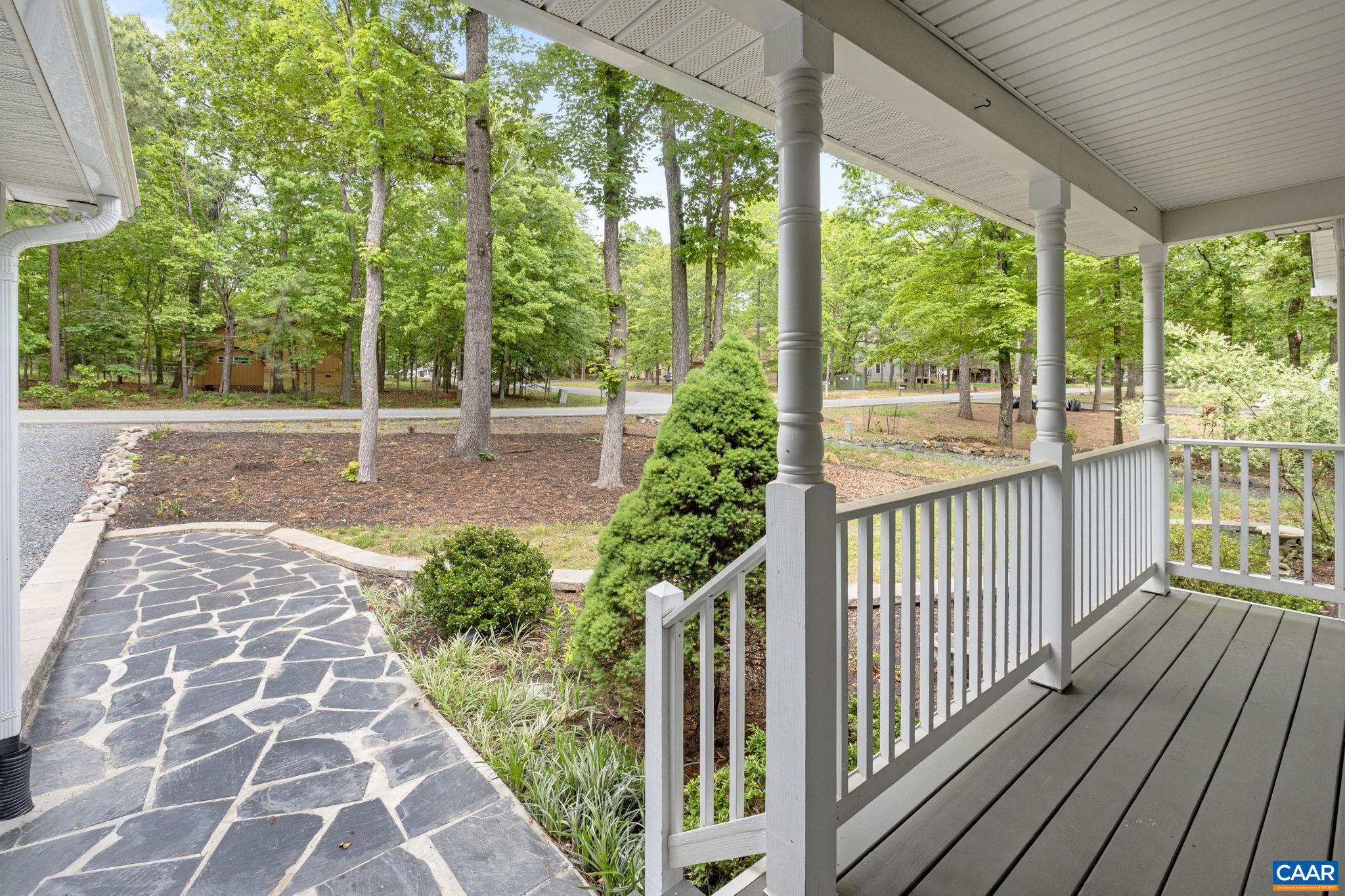137 JEFFERSON DR, LAKE MONTICELLO, Virginia 22963, 3 Bedrooms Bedrooms, ,2 BathroomsBathrooms,Residential,137 JEFFERSON DR,660230 MLS # 660230