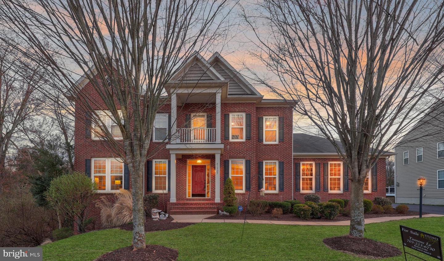 41525 GOSHEN RIDGE PL, ALDIE, Virginia 20105, 5 Bedrooms Bedrooms, ,5 BathroomsBathrooms,Residential,For sale,41525 GOSHEN RIDGE PL,VALO2091898 MLS # VALO2091898