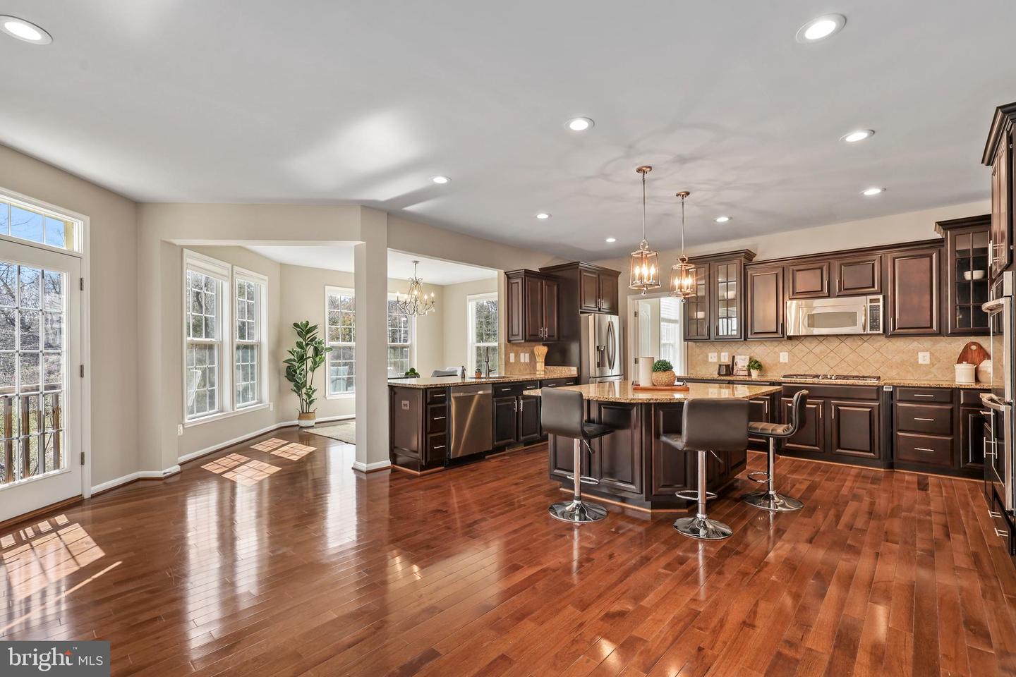 41525 GOSHEN RIDGE PL, ALDIE, Virginia 20105, 5 Bedrooms Bedrooms, ,5 BathroomsBathrooms,Residential,For sale,41525 GOSHEN RIDGE PL,VALO2091898 MLS # VALO2091898