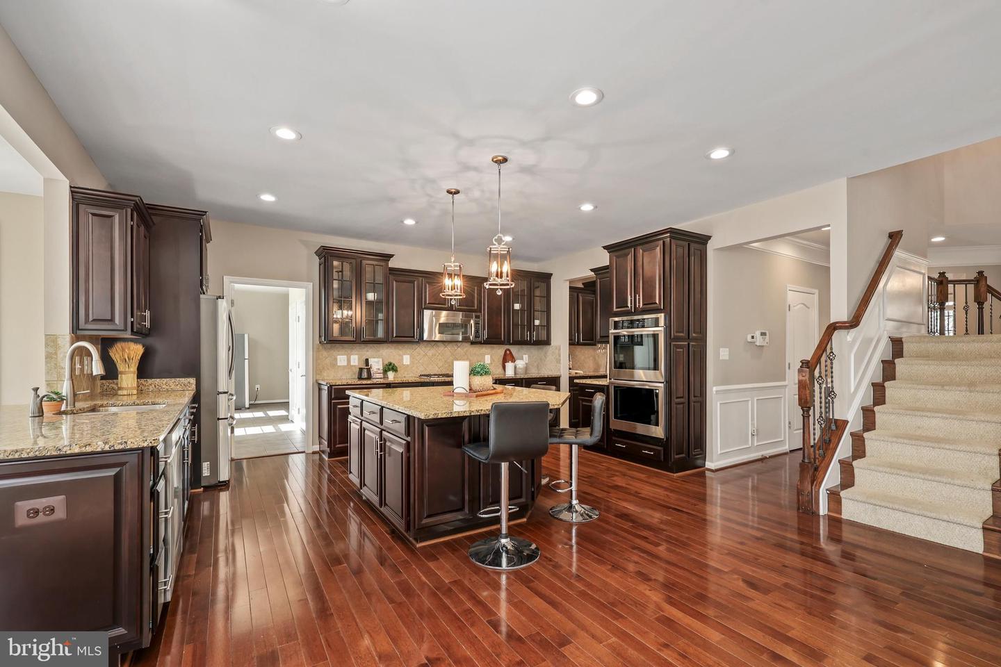 41525 GOSHEN RIDGE PL, ALDIE, Virginia 20105, 5 Bedrooms Bedrooms, ,5 BathroomsBathrooms,Residential,For sale,41525 GOSHEN RIDGE PL,VALO2091898 MLS # VALO2091898