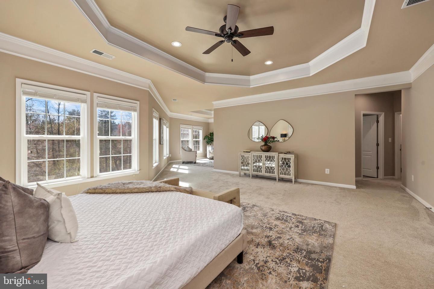 41525 GOSHEN RIDGE PL, ALDIE, Virginia 20105, 5 Bedrooms Bedrooms, ,5 BathroomsBathrooms,Residential,For sale,41525 GOSHEN RIDGE PL,VALO2091898 MLS # VALO2091898