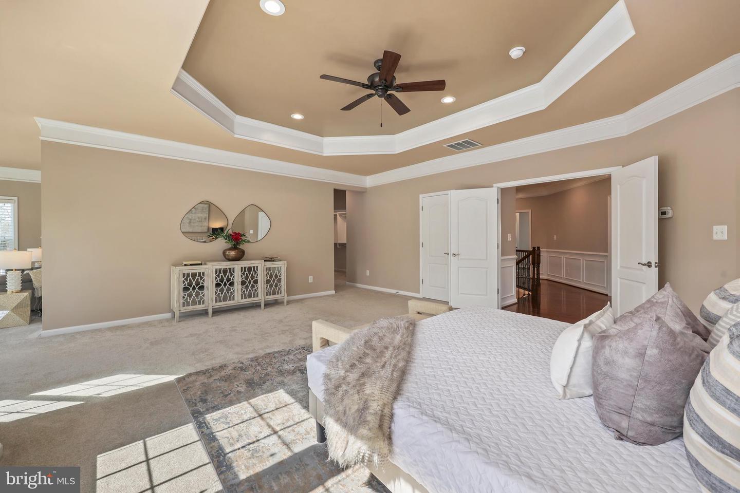 41525 GOSHEN RIDGE PL, ALDIE, Virginia 20105, 5 Bedrooms Bedrooms, ,5 BathroomsBathrooms,Residential,For sale,41525 GOSHEN RIDGE PL,VALO2091898 MLS # VALO2091898