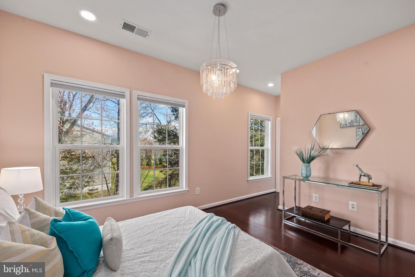 41525 GOSHEN RIDGE PL, ALDIE, Virginia 20105, 5 Bedrooms Bedrooms, ,5 BathroomsBathrooms,Residential,For sale,41525 GOSHEN RIDGE PL,VALO2091898 MLS # VALO2091898