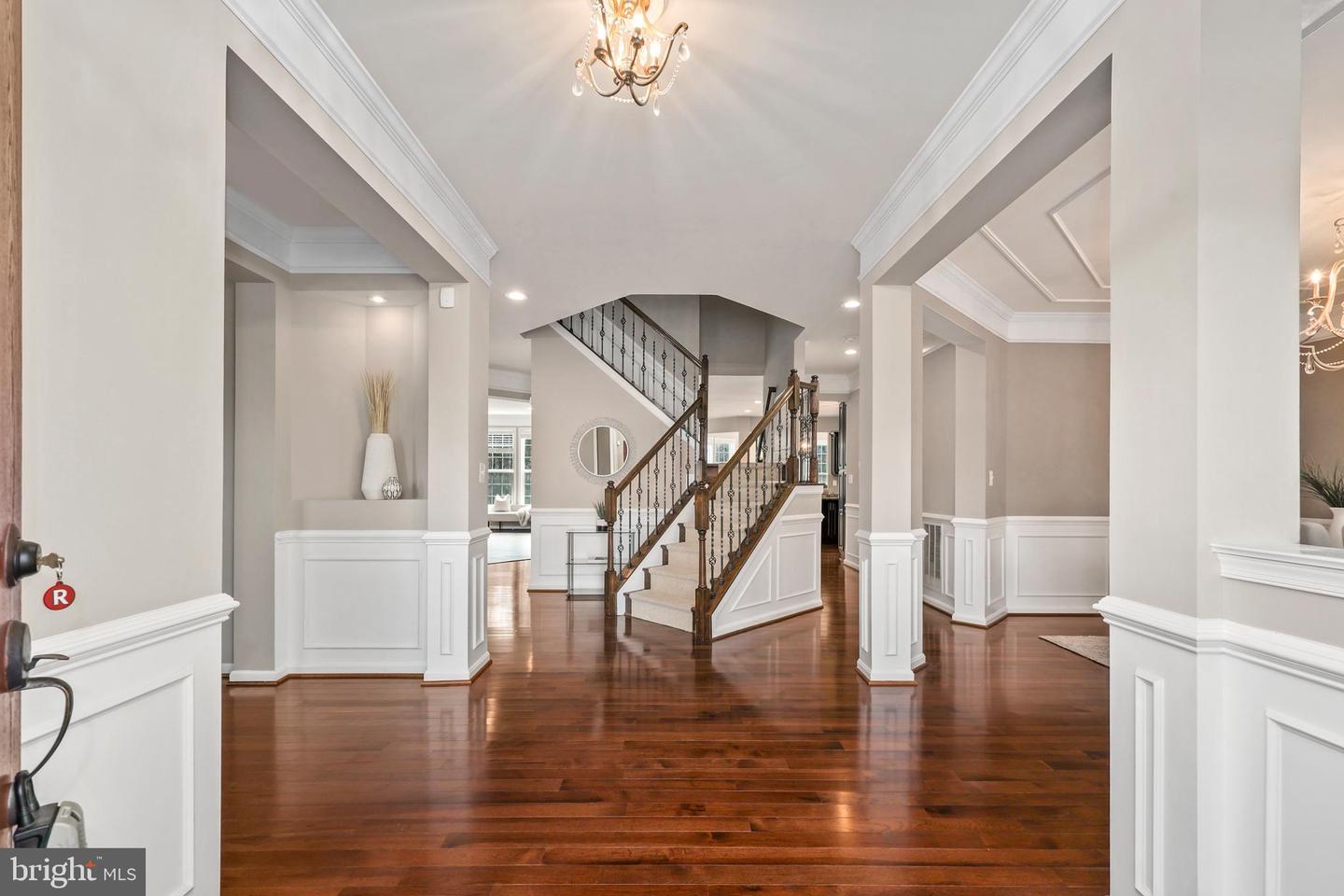 41525 GOSHEN RIDGE PL, ALDIE, Virginia 20105, 5 Bedrooms Bedrooms, ,5 BathroomsBathrooms,Residential,For sale,41525 GOSHEN RIDGE PL,VALO2091898 MLS # VALO2091898