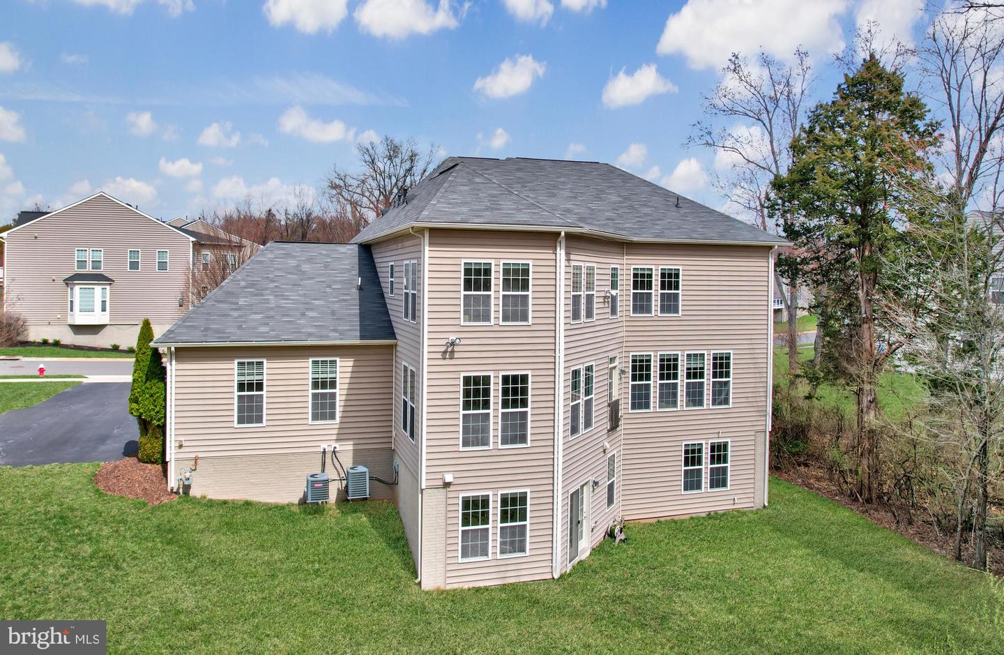 41525 GOSHEN RIDGE PL, ALDIE, Virginia 20105, 5 Bedrooms Bedrooms, ,5 BathroomsBathrooms,Residential,For sale,41525 GOSHEN RIDGE PL,VALO2091898 MLS # VALO2091898