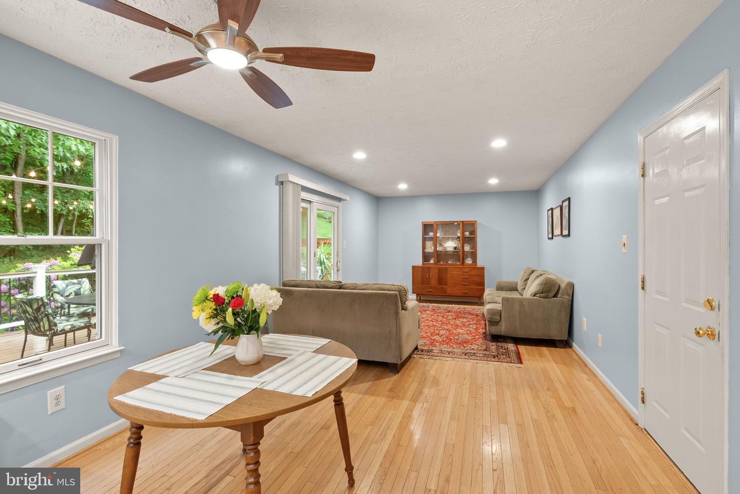 3428 AUSTIN CT, ALEXANDRIA, Virginia 22310, 3 Bedrooms Bedrooms, ,2 BathroomsBathrooms,Residential,For sale,3428 AUSTIN CT,VAFX2229658 MLS # VAFX2229658