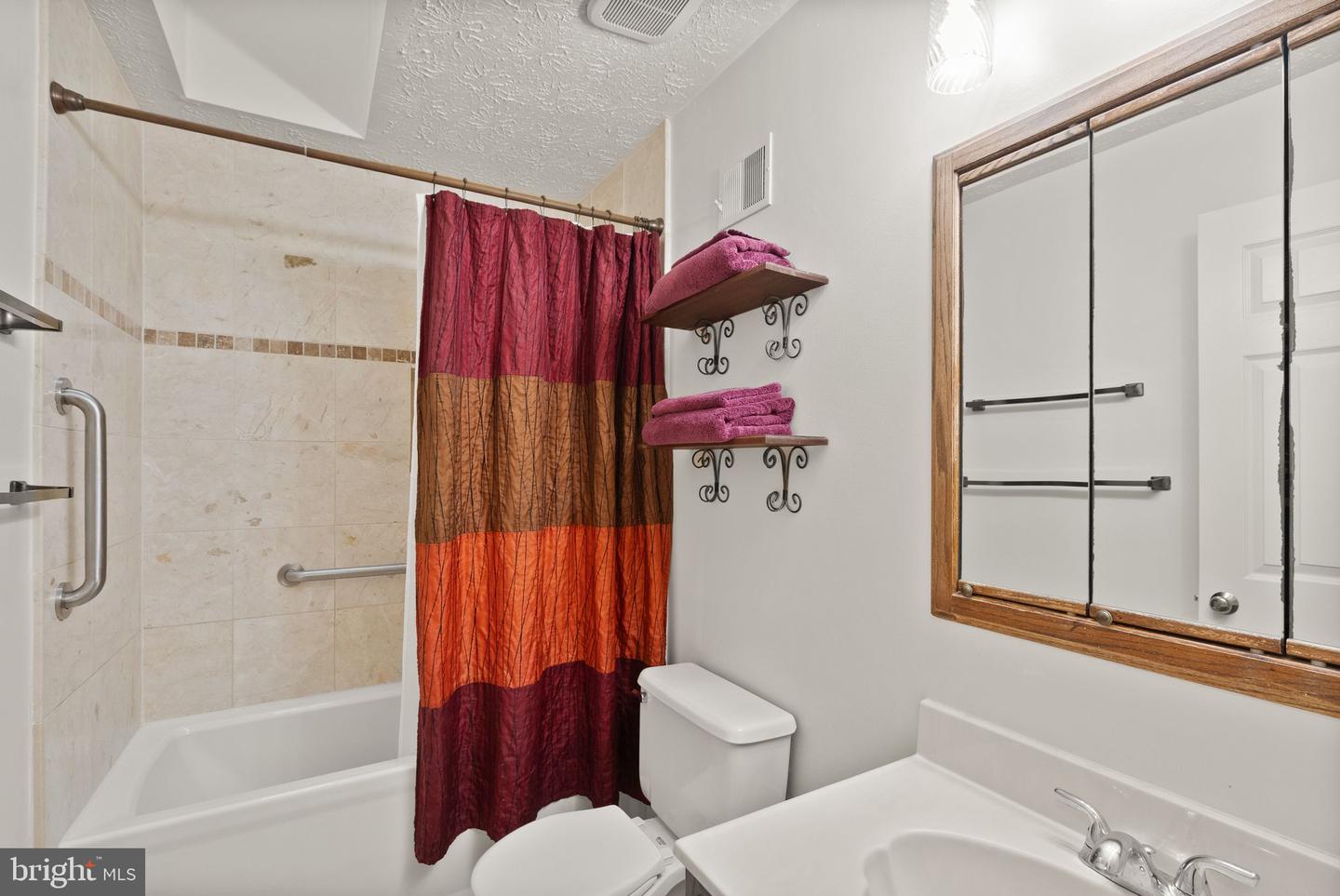 3428 AUSTIN CT, ALEXANDRIA, Virginia 22310, 3 Bedrooms Bedrooms, ,2 BathroomsBathrooms,Residential,For sale,3428 AUSTIN CT,VAFX2229658 MLS # VAFX2229658