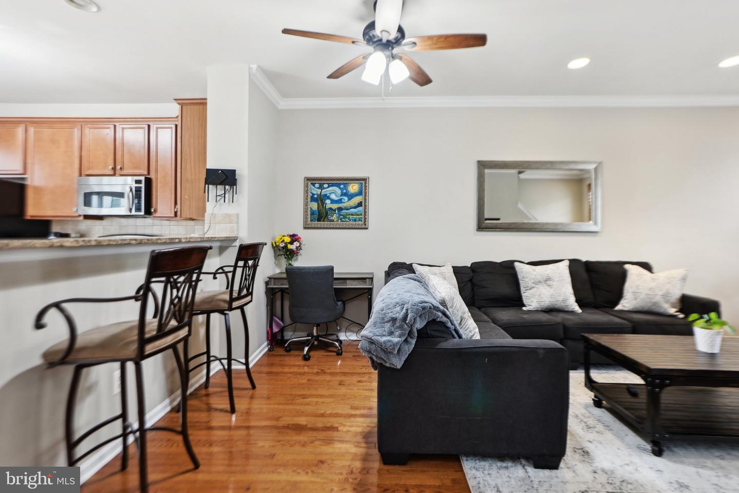 25149 SHULTZ TER, CHANTILLY, Virginia 20152, 3 Bedrooms Bedrooms, ,3 BathroomsBathrooms,Residential,For sale,25149 SHULTZ TER,VALO2092024 MLS # VALO2092024