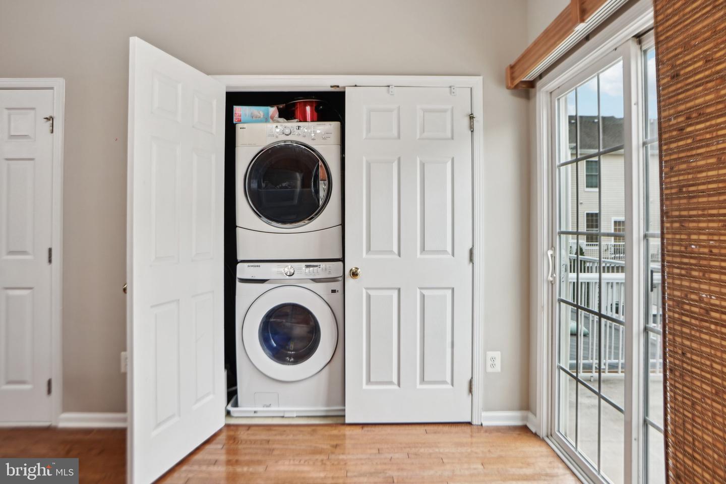 25149 SHULTZ TER, CHANTILLY, Virginia 20152, 3 Bedrooms Bedrooms, ,3 BathroomsBathrooms,Residential,For sale,25149 SHULTZ TER,VALO2092024 MLS # VALO2092024
