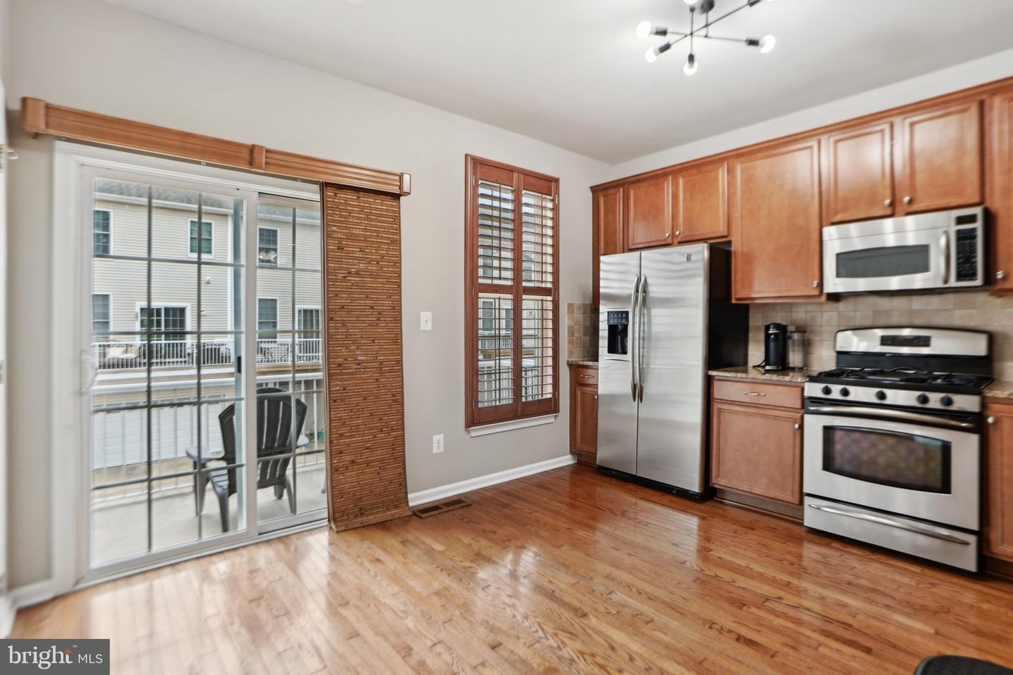 25149 SHULTZ TER, CHANTILLY, Virginia 20152, 3 Bedrooms Bedrooms, ,3 BathroomsBathrooms,Residential,For sale,25149 SHULTZ TER,VALO2092024 MLS # VALO2092024
