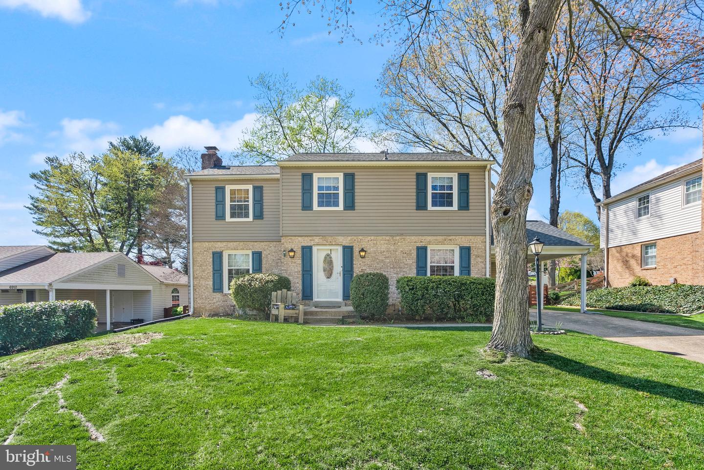 6908 LAMP POST LN, ALEXANDRIA, Virginia 22306, 4 Bedrooms Bedrooms, ,2 BathroomsBathrooms,Residential,For sale,6908 LAMP POST LN,VAFX2229994 MLS # VAFX2229994