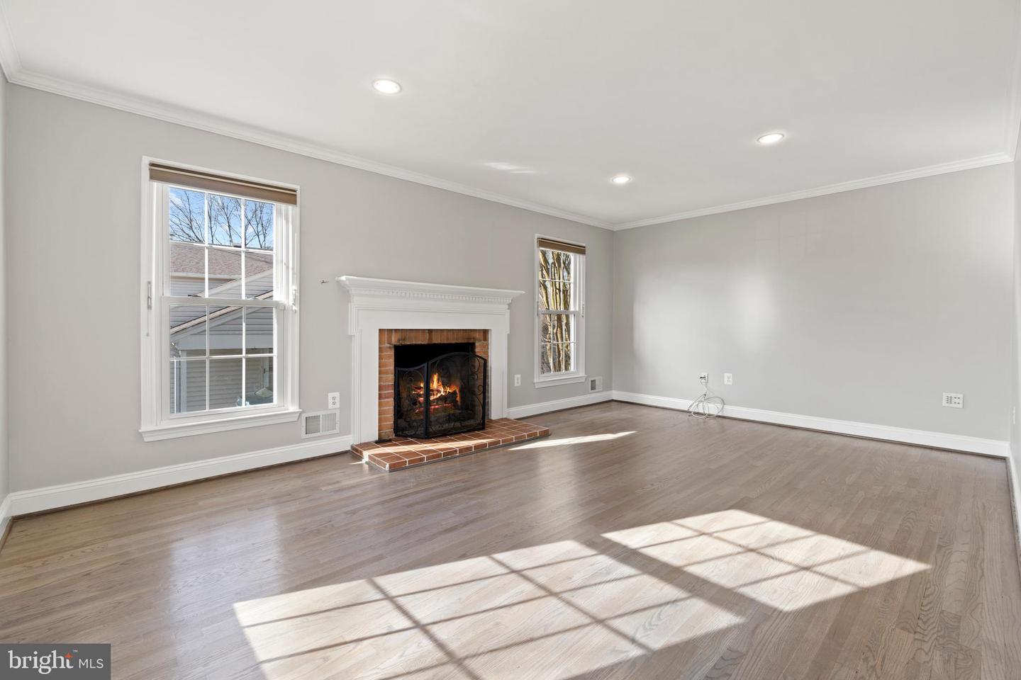 6908 LAMP POST LN, ALEXANDRIA, Virginia 22306, 4 Bedrooms Bedrooms, ,2 BathroomsBathrooms,Residential,For sale,6908 LAMP POST LN,VAFX2229994 MLS # VAFX2229994