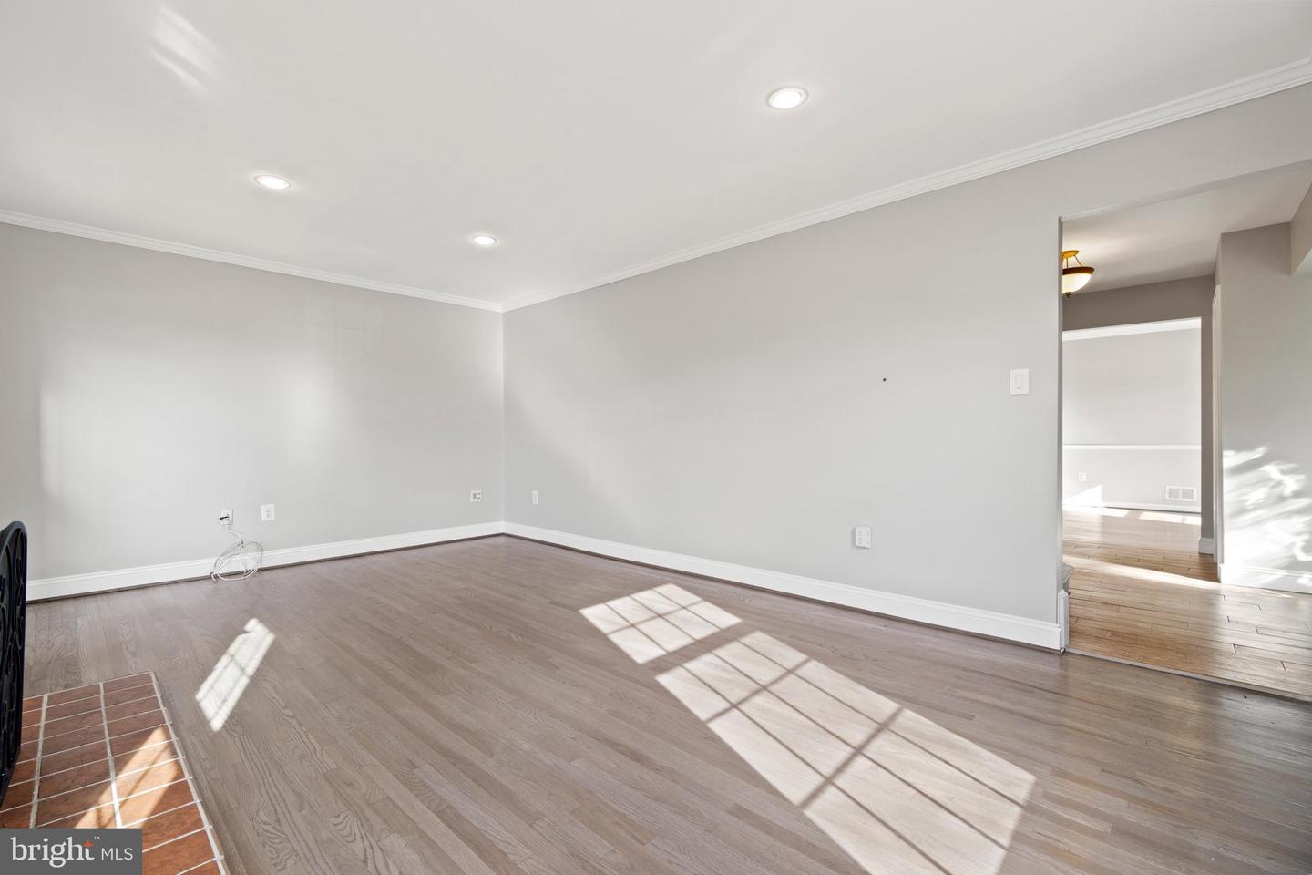 6908 LAMP POST LN, ALEXANDRIA, Virginia 22306, 4 Bedrooms Bedrooms, ,2 BathroomsBathrooms,Residential,For sale,6908 LAMP POST LN,VAFX2229994 MLS # VAFX2229994