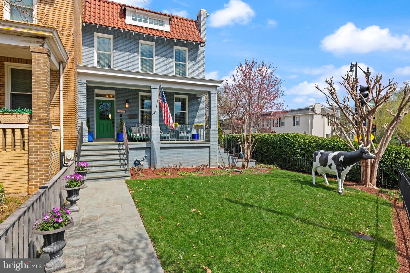 1436 NORTH CAROLINA AVE NE, WASHINGTON, District Of Columbia 20002, 4 Bedrooms Bedrooms, ,3 BathroomsBathrooms,Residential,For sale,1436 NORTH CAROLINA AVE NE,DCDC2192872 MLS # DCDC2192872