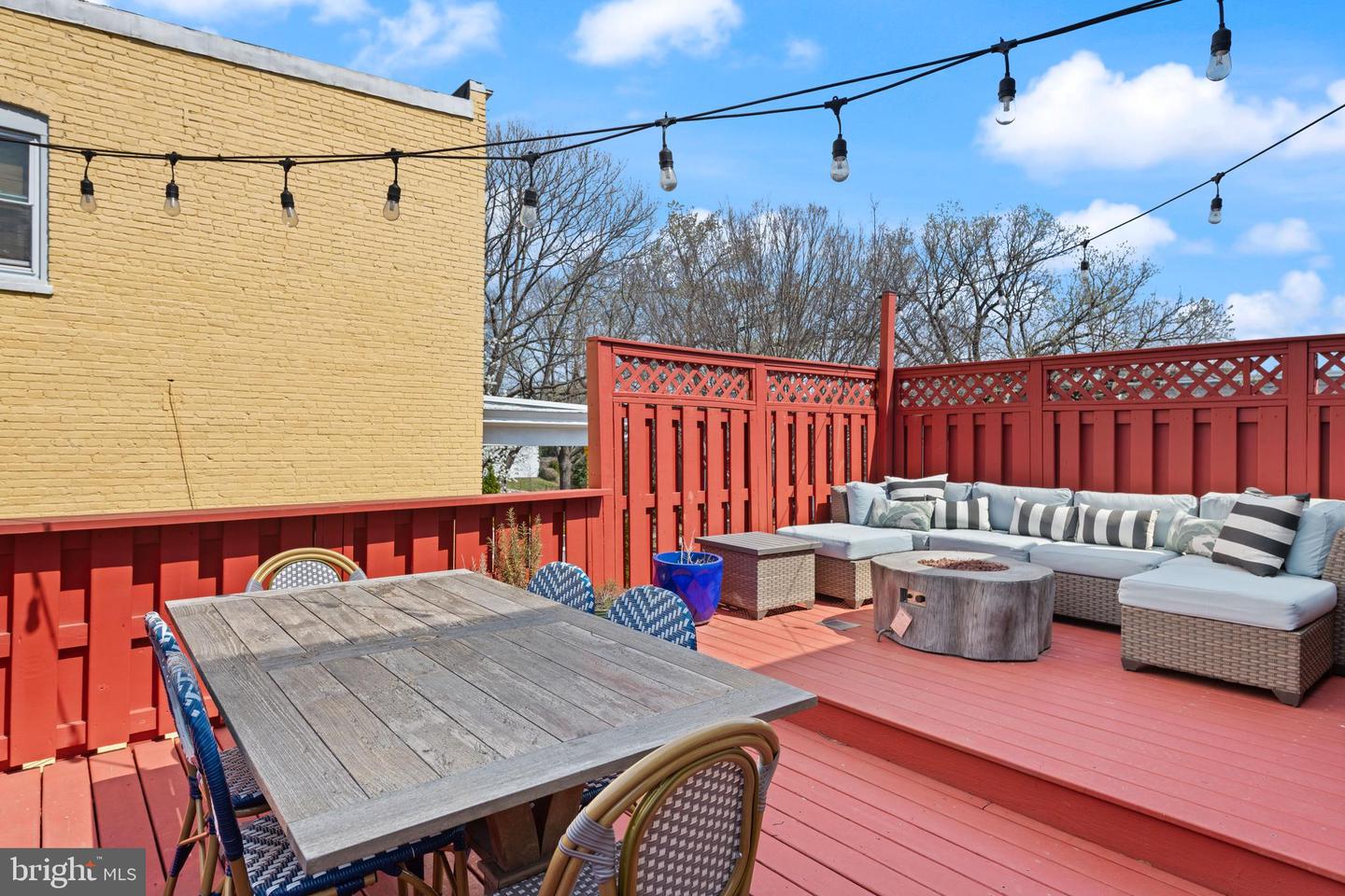 1436 NORTH CAROLINA AVE NE, WASHINGTON, District Of Columbia 20002, 4 Bedrooms Bedrooms, ,3 BathroomsBathrooms,Residential,For sale,1436 NORTH CAROLINA AVE NE,DCDC2192872 MLS # DCDC2192872
