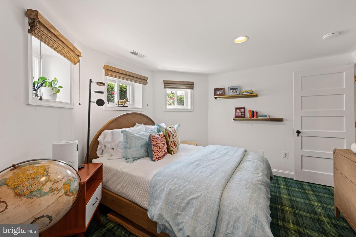 1436 NORTH CAROLINA AVE NE, WASHINGTON, District Of Columbia 20002, 4 Bedrooms Bedrooms, ,3 BathroomsBathrooms,Residential,For sale,1436 NORTH CAROLINA AVE NE,DCDC2192872 MLS # DCDC2192872