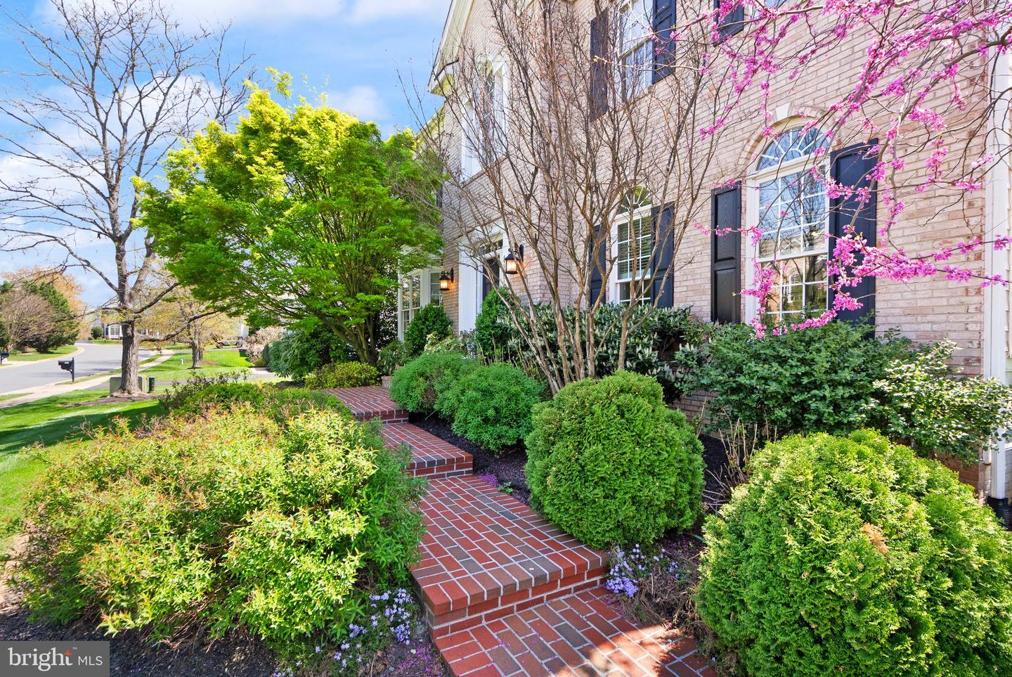43005 RUNNING RIDGE WAY, LEESBURG, Virginia 20176, 5 Bedrooms Bedrooms, ,4 BathroomsBathrooms,Residential,For sale,43005 RUNNING RIDGE WAY,VALO2092866 MLS # VALO2092866