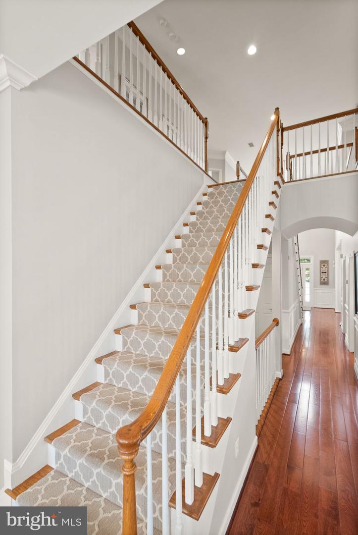 43005 RUNNING RIDGE WAY, LEESBURG, Virginia 20176, 5 Bedrooms Bedrooms, ,4 BathroomsBathrooms,Residential,For sale,43005 RUNNING RIDGE WAY,VALO2092866 MLS # VALO2092866