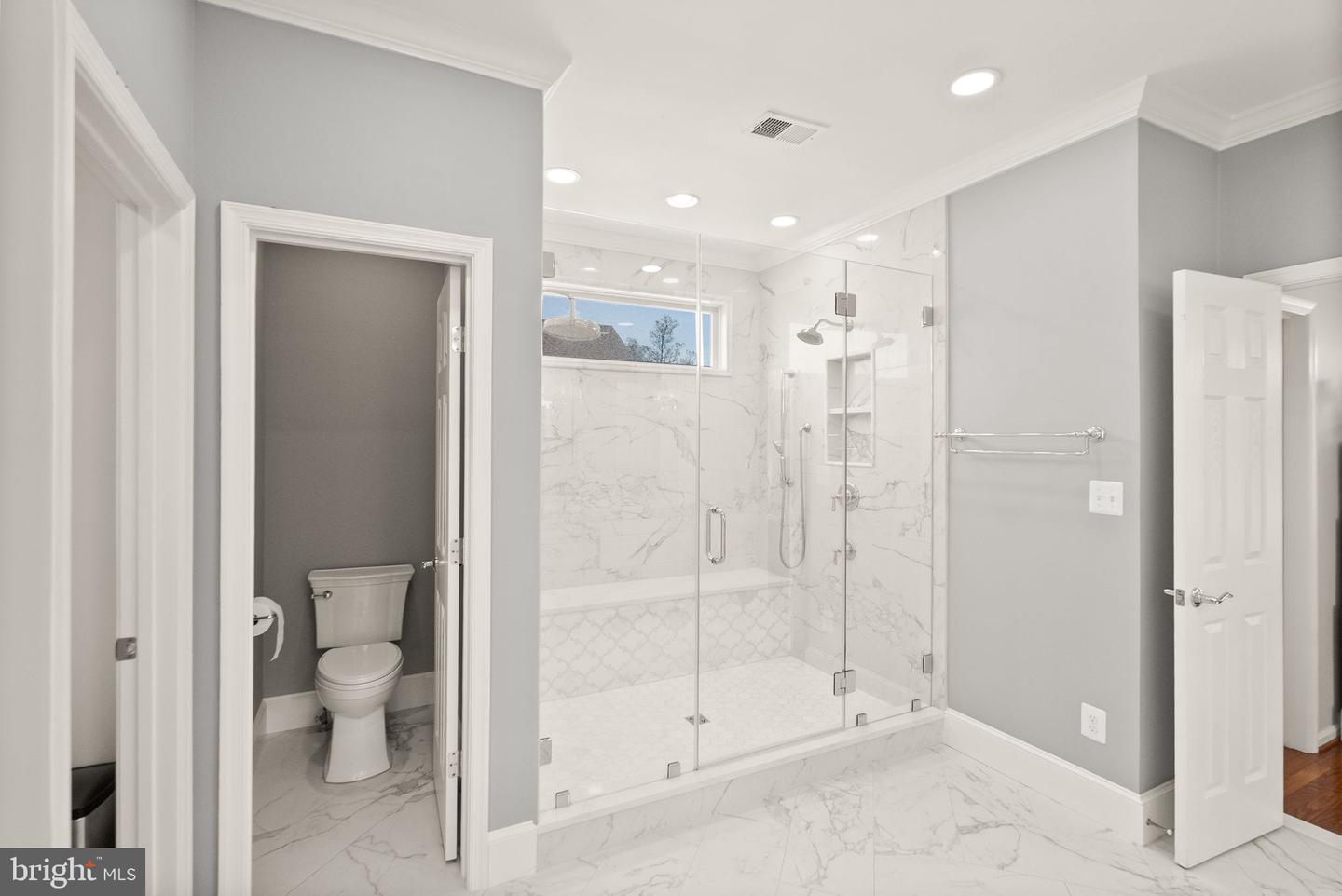 43005 RUNNING RIDGE WAY, LEESBURG, Virginia 20176, 5 Bedrooms Bedrooms, ,4 BathroomsBathrooms,Residential,For sale,43005 RUNNING RIDGE WAY,VALO2092866 MLS # VALO2092866