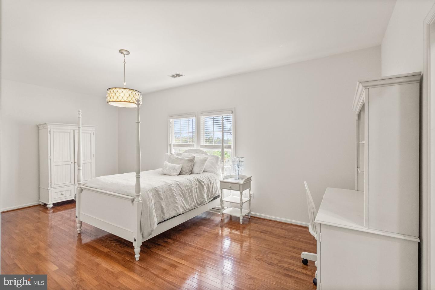 43005 RUNNING RIDGE WAY, LEESBURG, Virginia 20176, 5 Bedrooms Bedrooms, ,4 BathroomsBathrooms,Residential,For sale,43005 RUNNING RIDGE WAY,VALO2092866 MLS # VALO2092866