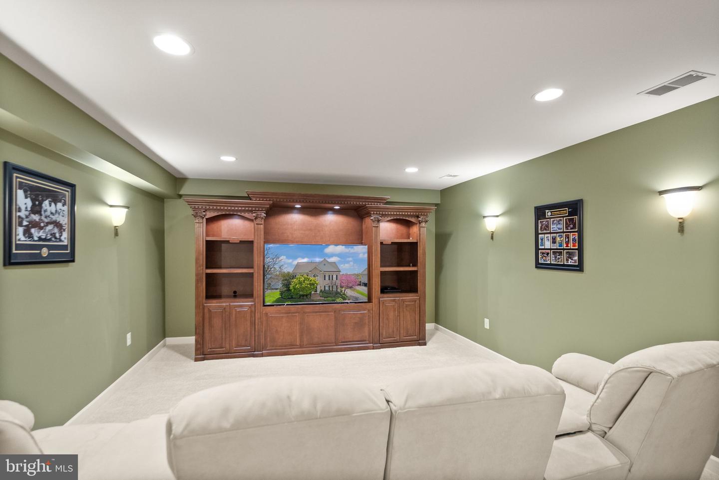 43005 RUNNING RIDGE WAY, LEESBURG, Virginia 20176, 5 Bedrooms Bedrooms, ,4 BathroomsBathrooms,Residential,For sale,43005 RUNNING RIDGE WAY,VALO2092866 MLS # VALO2092866