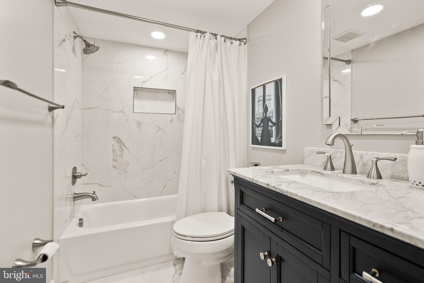 43005 RUNNING RIDGE WAY, LEESBURG, Virginia 20176, 5 Bedrooms Bedrooms, ,4 BathroomsBathrooms,Residential,For sale,43005 RUNNING RIDGE WAY,VALO2092866 MLS # VALO2092866