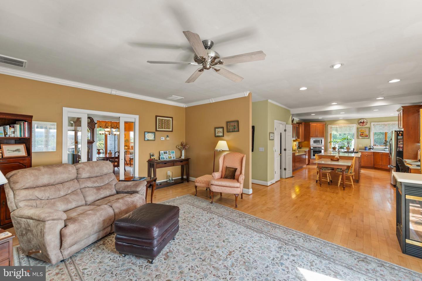 237 ASPEN TRL, WINCHESTER, Virginia 22602, 3 Bedrooms Bedrooms, ,3 BathroomsBathrooms,Residential,For sale,237 ASPEN TRL,VAFV2033260 MLS # VAFV2033260