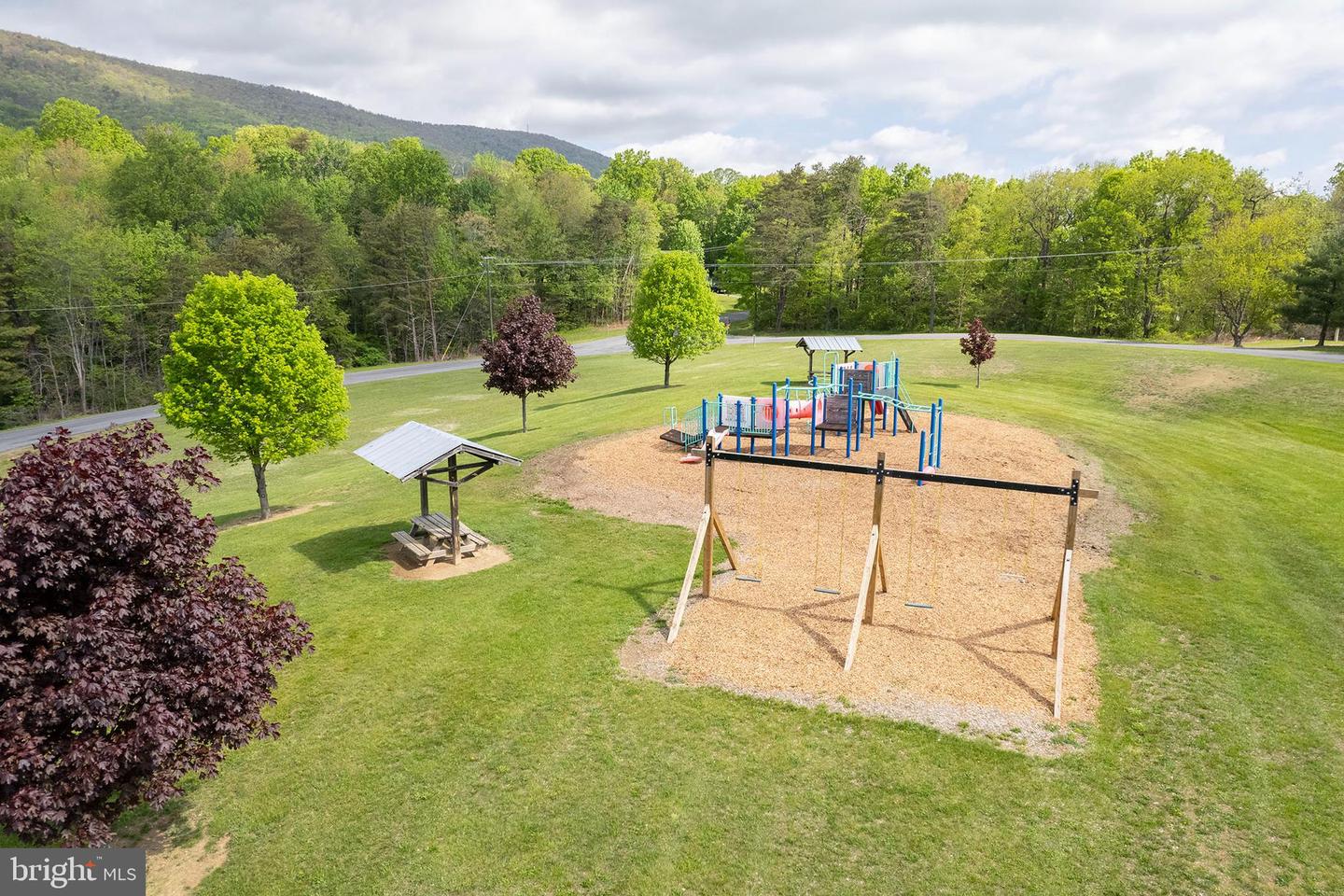 237 ASPEN TRL, WINCHESTER, Virginia 22602, 3 Bedrooms Bedrooms, ,3 BathroomsBathrooms,Residential,For sale,237 ASPEN TRL,VAFV2033260 MLS # VAFV2033260