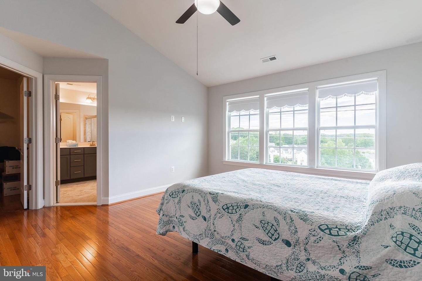 15332 BALLERINA LOOP, WOODBRIDGE, Virginia 22193, 4 Bedrooms Bedrooms, ,3 BathroomsBathrooms,Residential,For sale,15332 BALLERINA LOOP,VAPW2091530 MLS # VAPW2091530