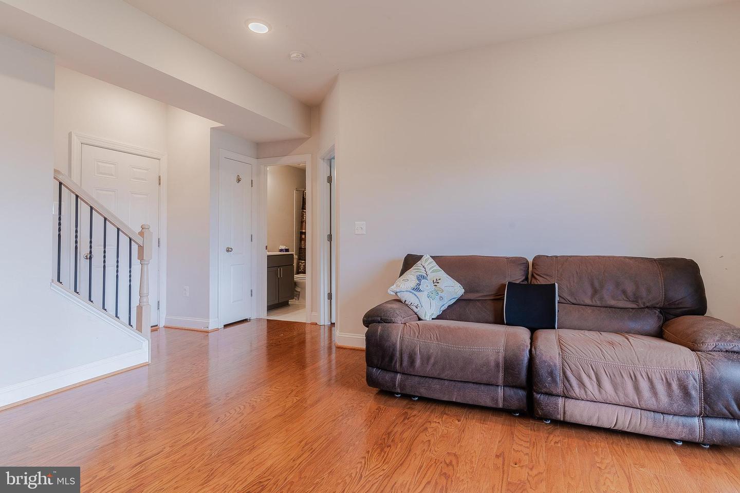 15332 BALLERINA LOOP, WOODBRIDGE, Virginia 22193, 4 Bedrooms Bedrooms, ,3 BathroomsBathrooms,Residential,For sale,15332 BALLERINA LOOP,VAPW2091530 MLS # VAPW2091530