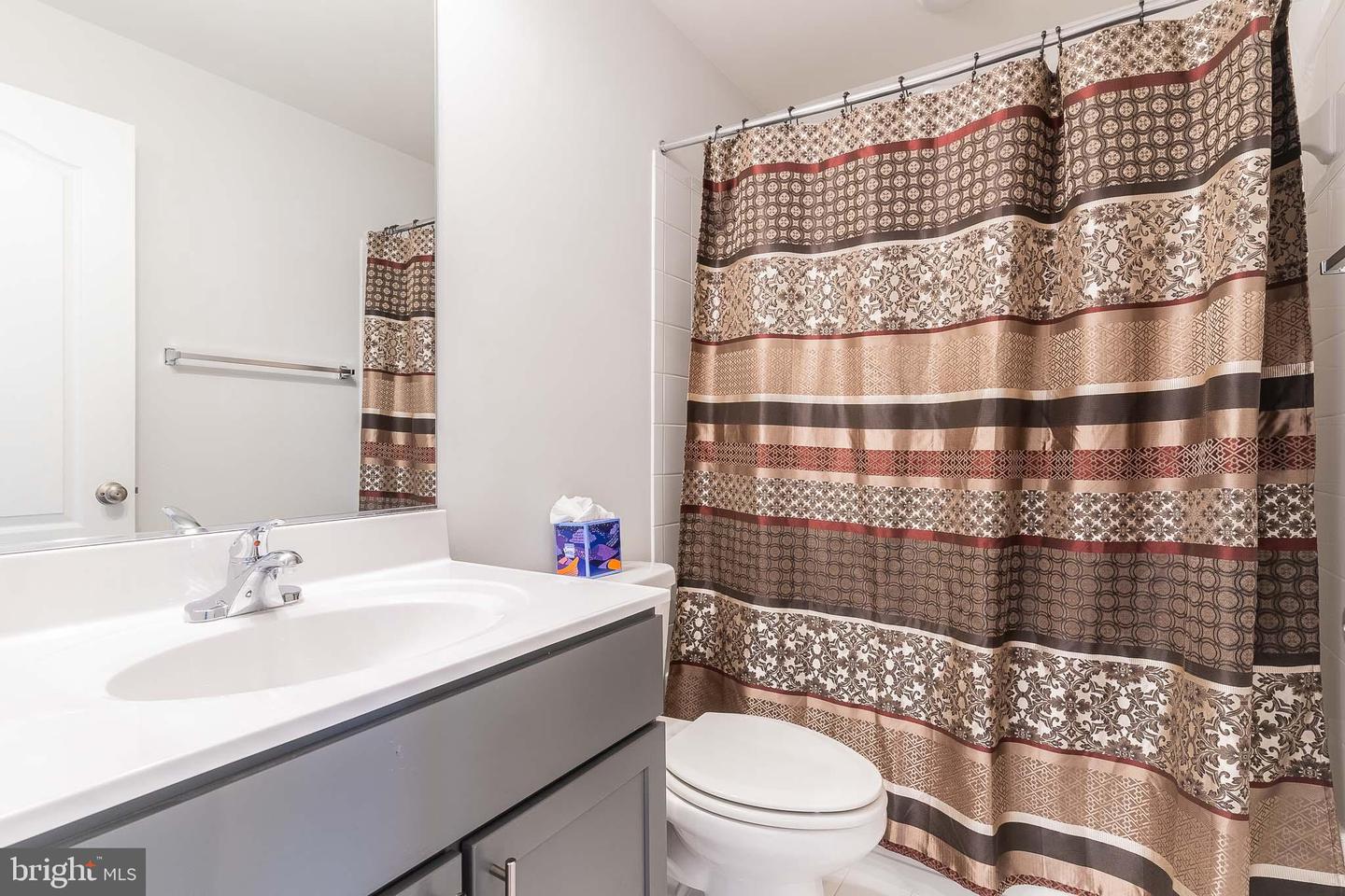 15332 BALLERINA LOOP, WOODBRIDGE, Virginia 22193, 4 Bedrooms Bedrooms, ,3 BathroomsBathrooms,Residential,For sale,15332 BALLERINA LOOP,VAPW2091530 MLS # VAPW2091530