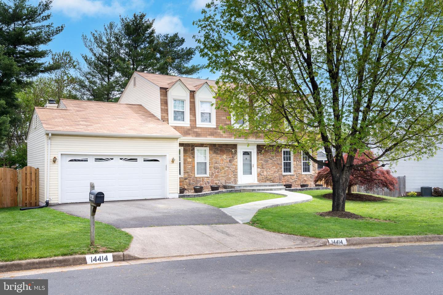 14414 COACHWAY DR, CENTREVILLE, Virginia 20120, 4 Bedrooms Bedrooms, ,2 BathroomsBathrooms,Residential,For sale,14414 COACHWAY DR,VAFX2233022 MLS # VAFX2233022